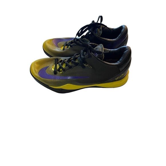 NIKE KOBE8 SYSTEM MC MAMBACURIAL SNEAKER - Picture 2 of 8